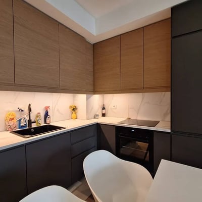 Alquiler de un amplio apartamento de 3 habitaciones, 71 m², distrito Belgrade Waterfront, Belgrado, Serbia